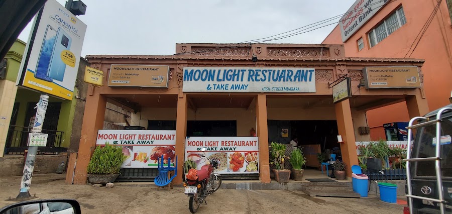 MOONLIGHT RESTAURANT & TAKEAWAY