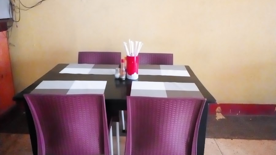 CHEF'S RESTUARANT