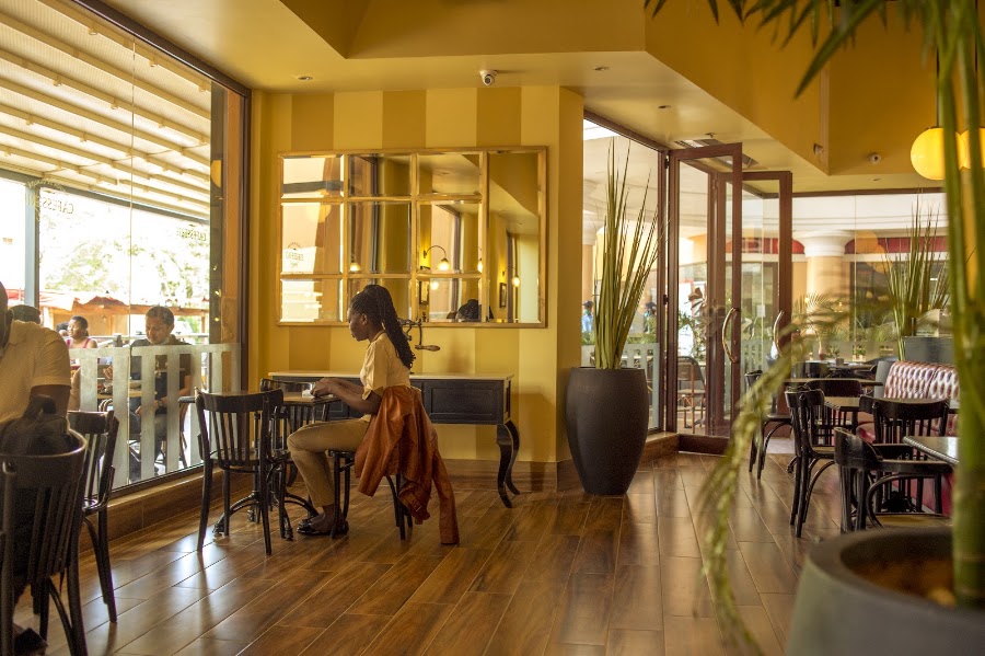 Cafesserie Acacia Mall