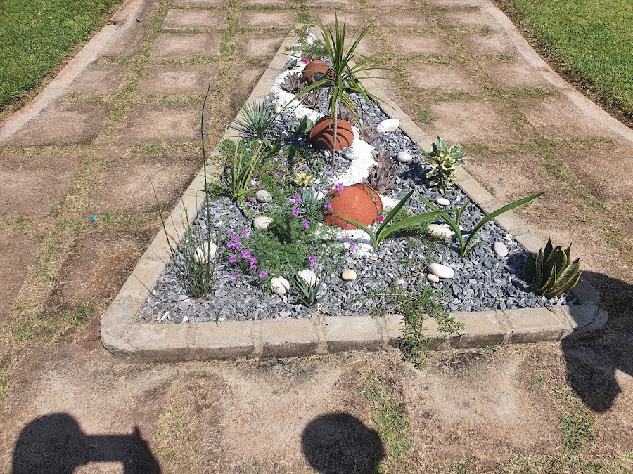 Jaca Gardens