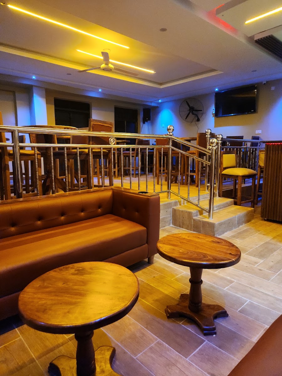 Melila Bar & Grill