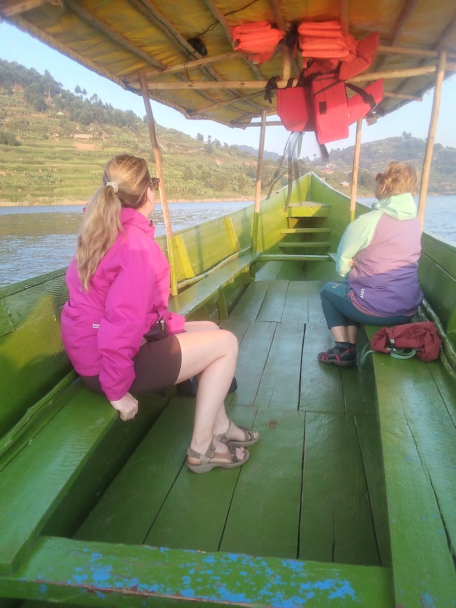 Tyson Bunyonyi Community Safaris (U) LTD