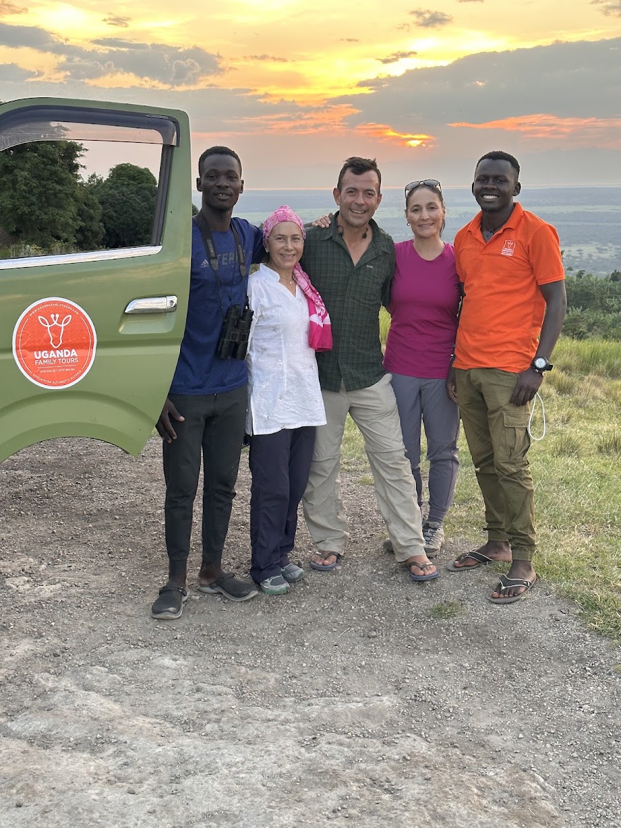 Uganda Family Tours & Travel | Fort Portal Branch