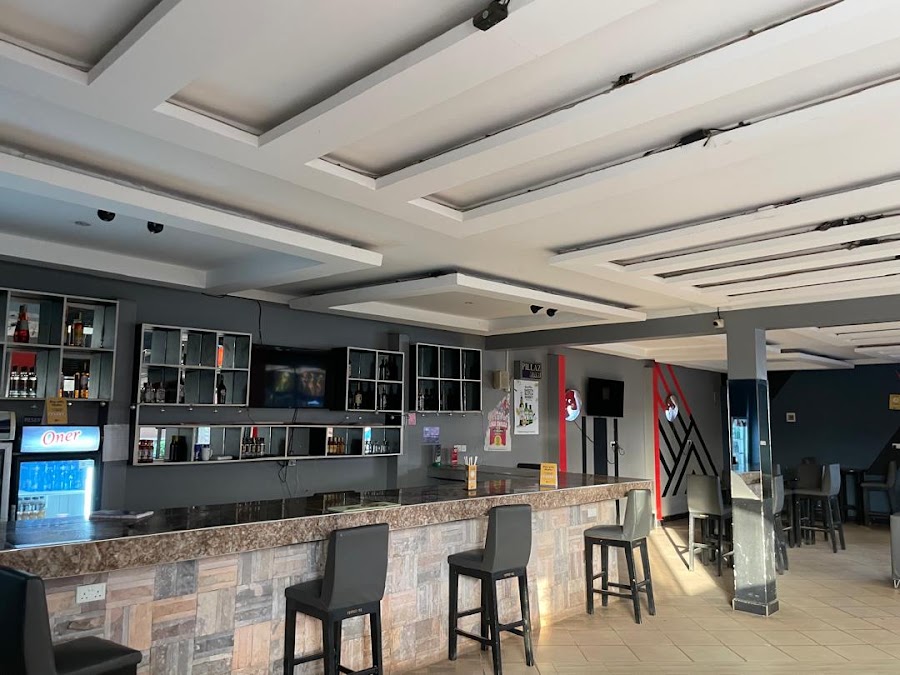 Ferroz Lounge