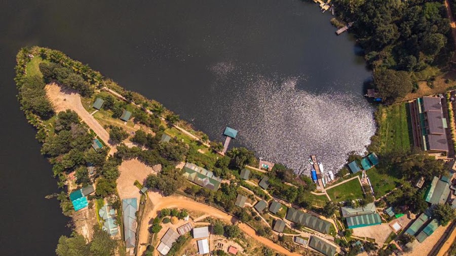 Bunyonyi Overland Resort